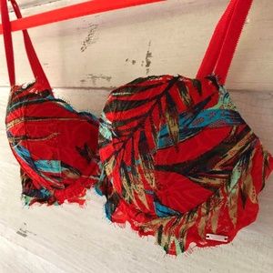 VS Pink Push-Up Pigeonnant Rendez-Vous Bra NWOT